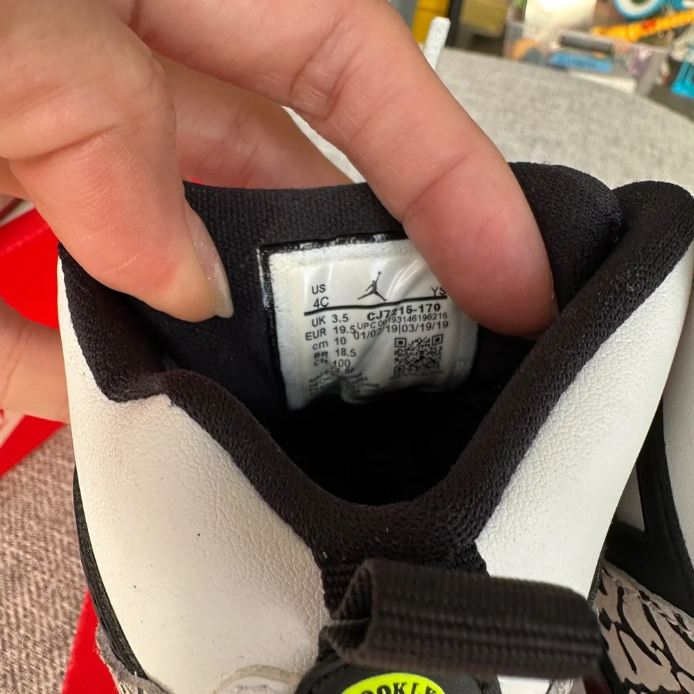 Nike Kids' Air Max Sneakers - White/Black & Red/Black (2-Pack)